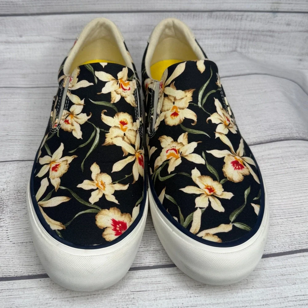 SeaVees Men's 7.5 Hawthorne Slip On Magnum‎ Black Star Orchid Poplin Twill Shoe